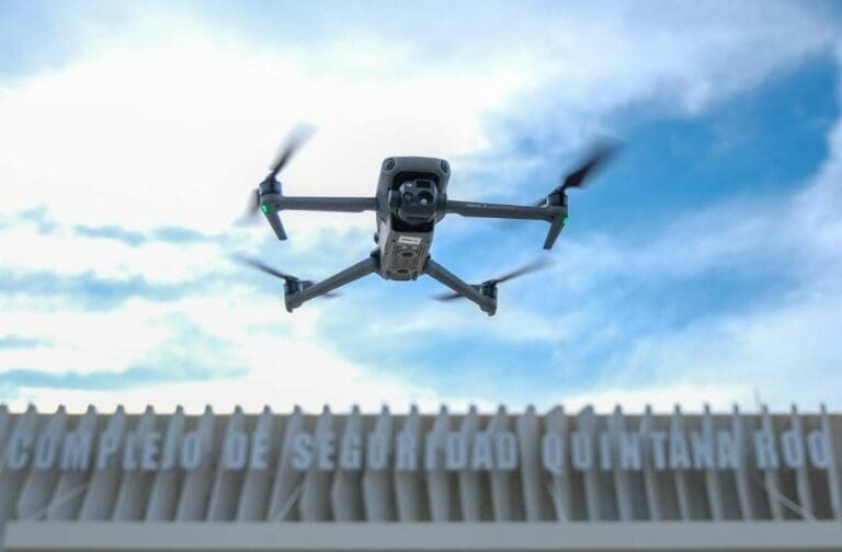 Con tecnología y uso de drones se busca mejorar la seguridad en Quintana Roo