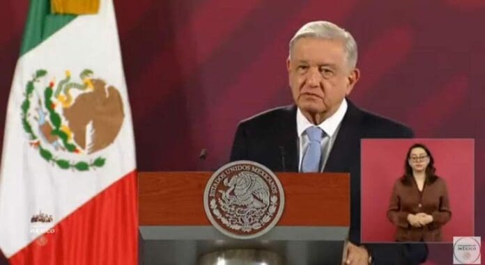 AMLO dijo que aunque los padres de los 43 ya no le crean a su gobierno, se continuará con la investigación del caso.