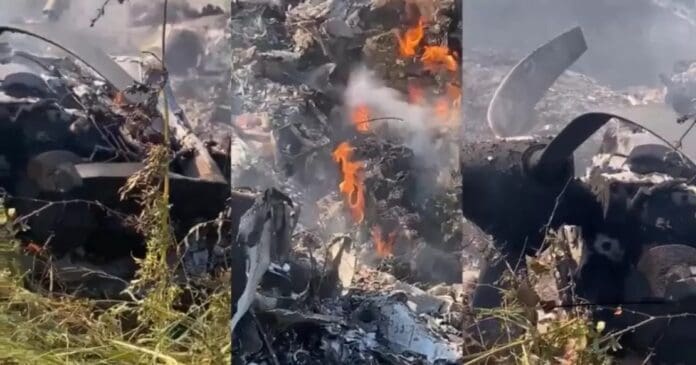Choque de avionetas en Durango deja varios muertos