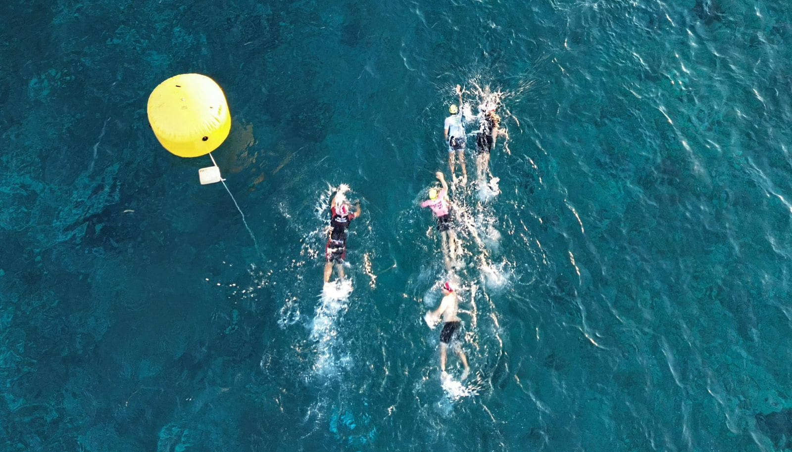 Mara Lezama marca arranque de Ironman 70.3 Cozumel