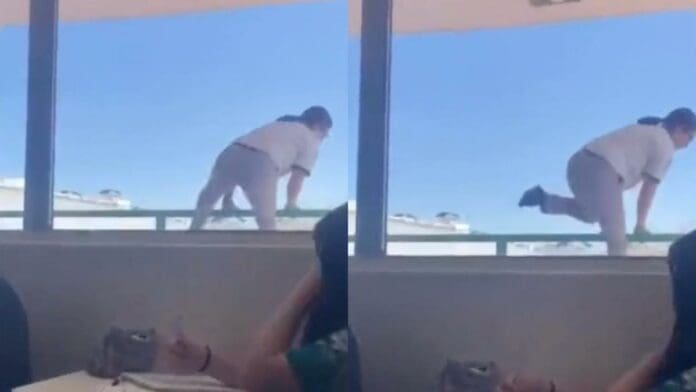 Video: Estudiante se arroja desde tercer piso en escuela de Chihuahua