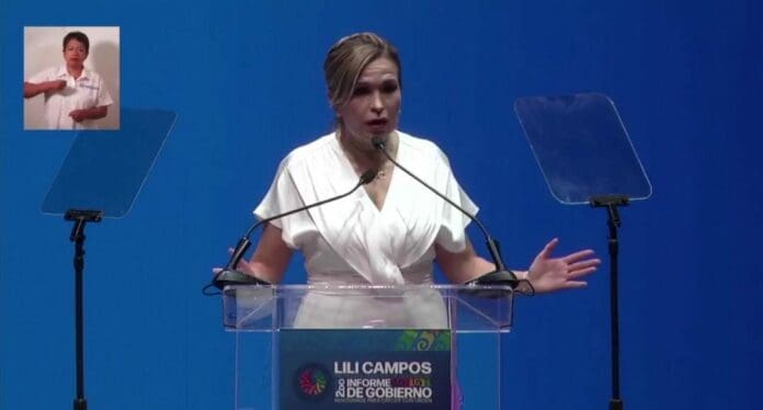 La presidenta Lili Campos destacó los avances en materia de seguridad en su segundo informe de gobierno. Ya hay mil un policías.