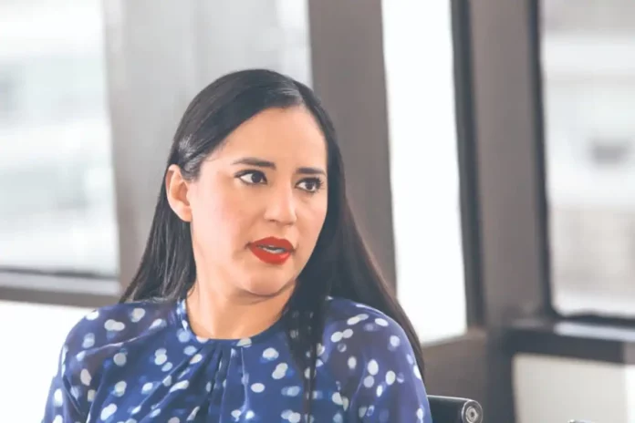 Sandra Cuevas invita a Marcelo Ebrard a luchar desde el Frente y no dividir el voto opositor