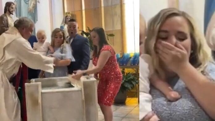 VIDEO: Bebé molesta tira la Biblia en el agua bendita durante el bautizo