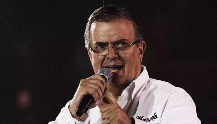 Ebrard no rompe con Morena en tanto 'no se ponga en riesgo el acuerdo signado'