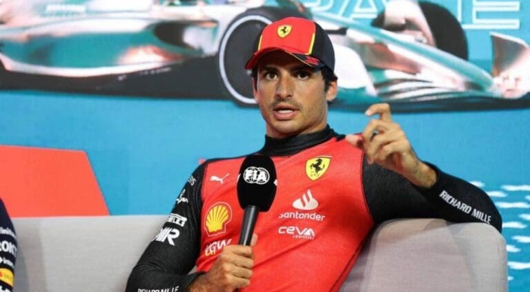 El piloto Carlos Sainz persiguió a quienes le habían robado un costoso reloj. Gracias a eso se pudo detener a los delincuentes.