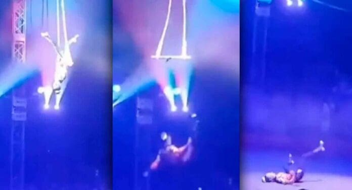 Trapecista cae desde las alturas durante función de circo en Rusia