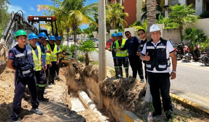 Aguakan concluye los trabajos de reparación de fuga en la línea de agua potable que abastece Isla Mujeres