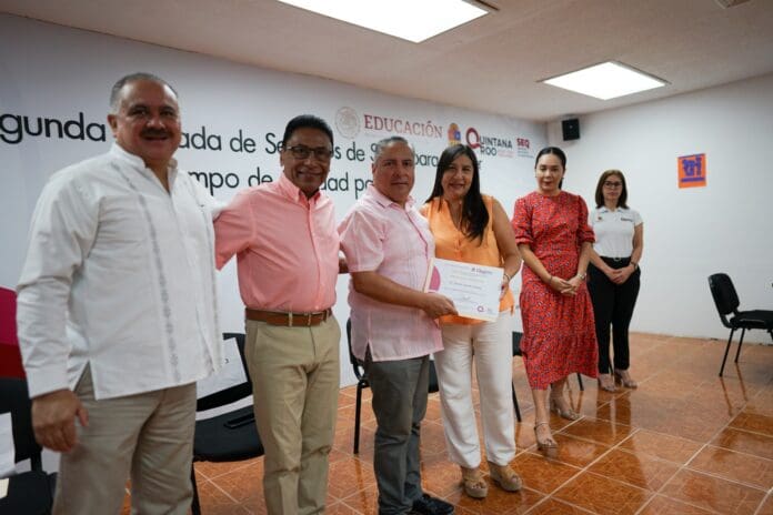 Acercan servicios de salud a mujeres trabajadoras de la SEQ