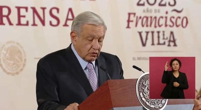 AMLO felicitó a Daniel Noboa, candidato de la derecha que ganó los comicios en Ecuador este domingo 15 de octubre.
