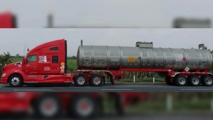 Jalisco emite alerta para 7 estados tras el robo de un tráiler con una sustancia tóxica