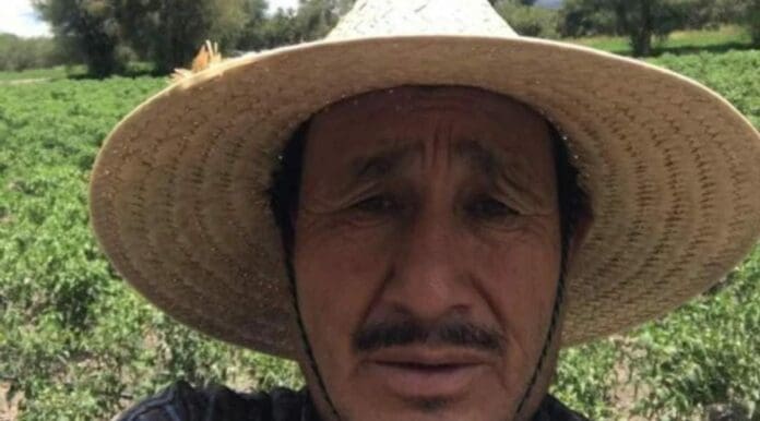 Un defensor de agua desapareció en Tlacotepec, Puebla mientras participaba en una protesta afuera de la Presidencia Municipal.