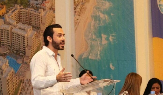 El titular de Sedetur, Bernardo Cueto confirmó que el gobierno estatal propone la creación de un fondo para la atención a turistas.