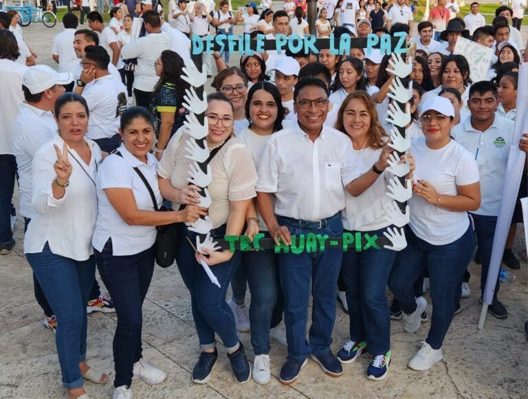 Conmemoran con desfile el Día Internacional de la Paz