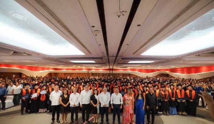 La educación es el gran motor de la transformación: Pablo Bustamante