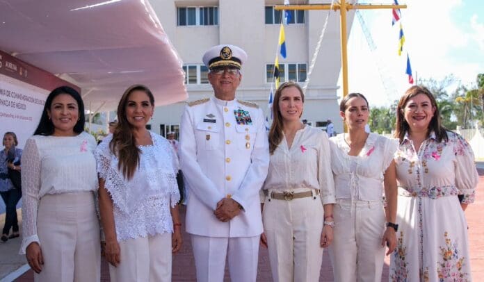 Mara Lezama encabeza conmemoración del 202 aniversario de la creación de la Armada de México