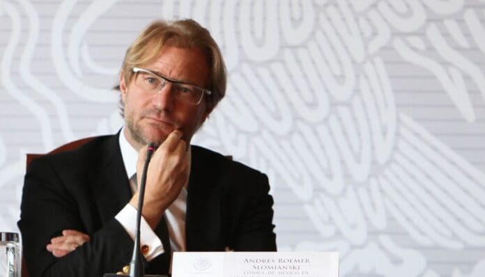 Andrés Roemer será extraditado a México el 16 de octubre