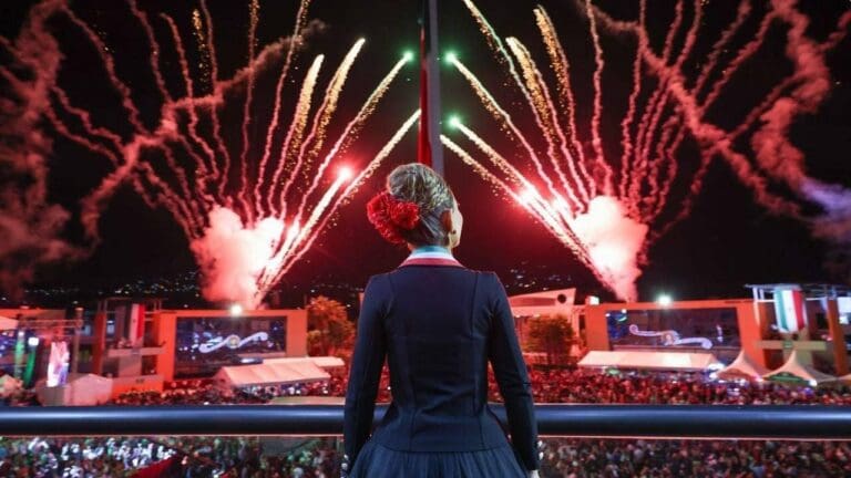 Critican gobierno de Evelyn Salgado por "quemar" 5 millones de pesos en fuegos artificiales en fiestas patrias
