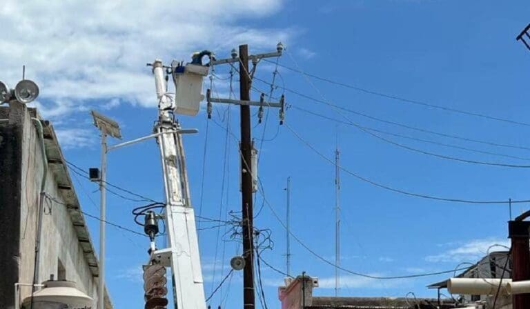Disparan a un trabajador de la Comisión Federal de Electricidad en Cancún