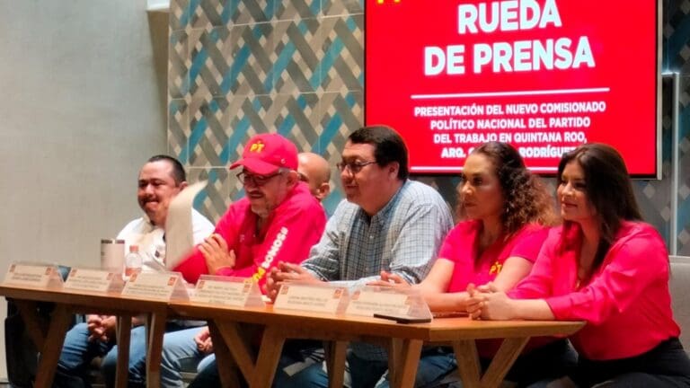 Presentan a nuevo dirigente del PT; asegura que van a pelear espacios dentro de la 4T