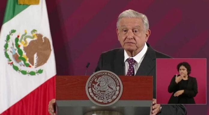 AMLO criticó este lunes el rechazo de la Suprema Corte a que los ministros del Poder Judicial sean nombrados mediante el voto.