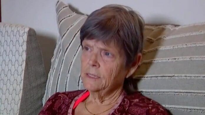 Mujer de 65 años se gasta 200 mil pesos para un estiramiento de piel; médicos se equivocan y le colocan implantes