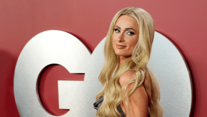 Paris Hilton se convierte en madre por segunda ocasión; 