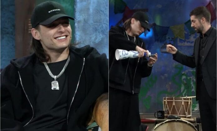 Peso Pluma ¿cuánto cuesta el exclusivo tequila que regaló a conductor español