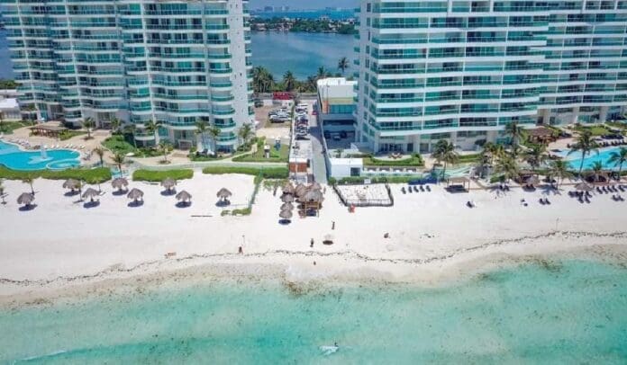 Ya que los municipios se harán cargo de los centros creados por Fonatur, se propone que la Zona Hotelera de Cancún se vuelva una alcaldía.