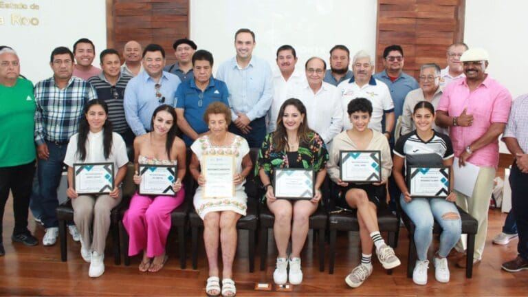 Espectacular foro “Mujer y Deporte” con la participación de exitosas deportistas solidarenses