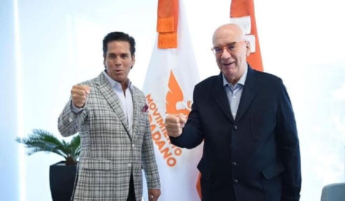 Se confirmó que Roberto Palazuelos buscará ir al Senado, ya que se inscribió como precandidato por parte de su partido, MC.