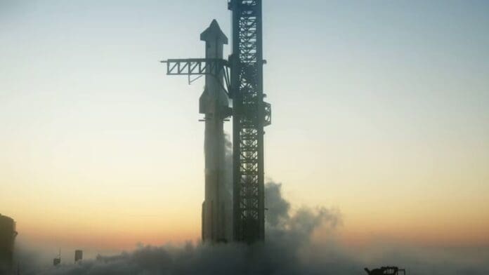 SpaceX lanzó el poderoso cohete Starship, pero a los 12 minutos de vuelo se perdió la comunicación con la base