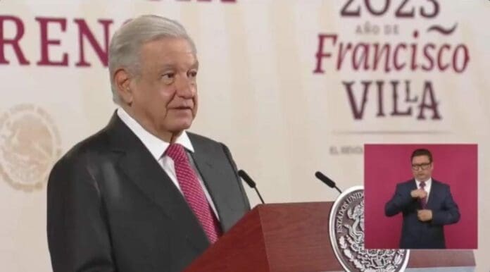 AMLO habló de Argentina y de sus elecciones. Criticó a Vicente Fox y Felipe Calderón por apoyar a Javier Milei.