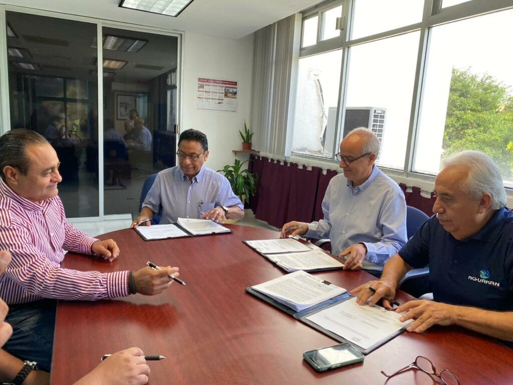 Aguakan y la SEQ firman convenio para promover  educación ambiental en las escuelas del estado