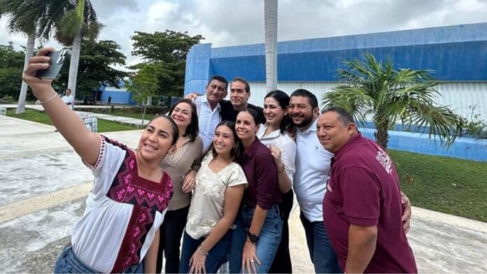 Con una imagen, Morena dejó entrever a quienes podrían ser sus candidatos a las alcaldías en Quintana Roo el próximo año.