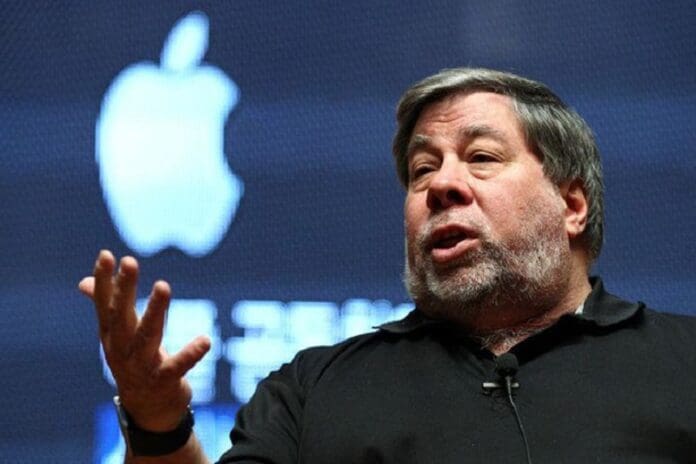 Steve Wozniak, cofundador de Apple, es hospitalizado en CDMX