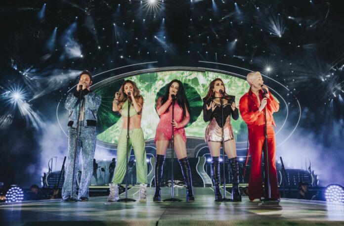 RBD y Mattel anuncian nueva colección de 'Barbie' inspirada en la banda