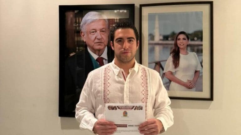 Eugenio Segura, quien es titular de Sefiplan, se ha registrado en el proceso interno de la 4T. Busca ser candidato al Senado.