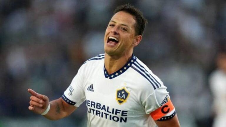 Chicharito Hernández se va del Galaxy y es agente libre