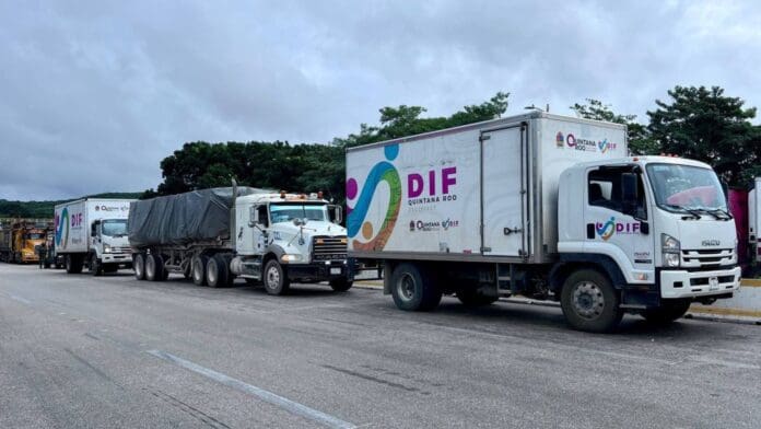 El gobierno de Quintana Roo ya envió las primeras 50 toneladas de víveres para los damnificados por el huracán 