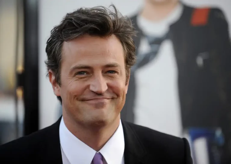 Autopsia de Matthew Perry excluye sobredosis de fentanilo o metanfetamina como causa de muerte