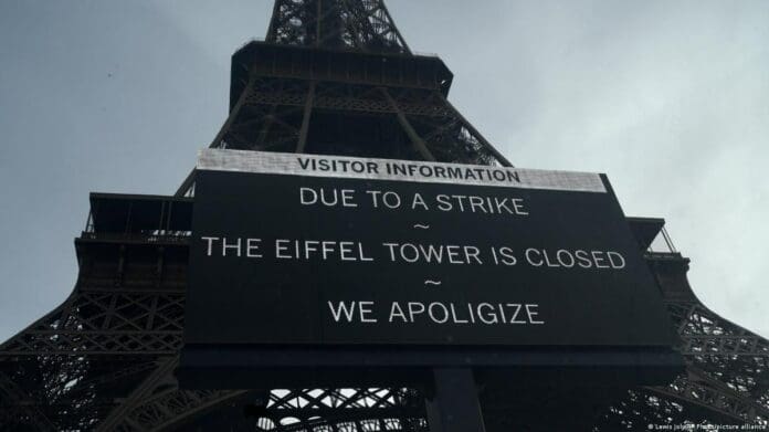 Cierran la Torre Eiffel por huelga del personal