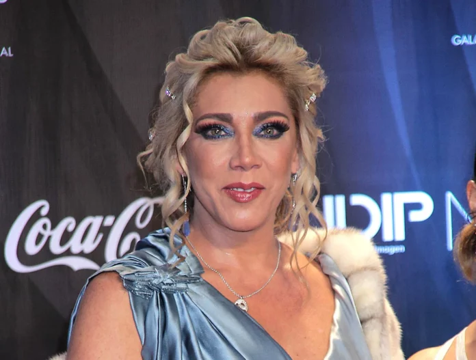 Video: Cynthia Klitbo recibe críticas por llamar 