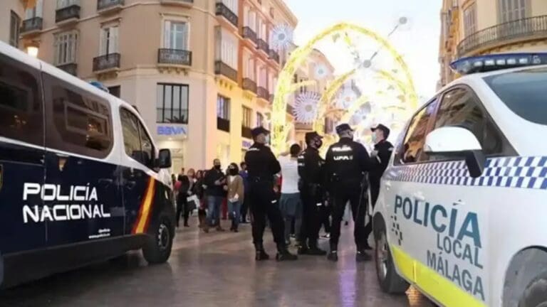 Ladrón disfrazado de Darth Vader apuñala a un hombre para robarle 800 mil euros