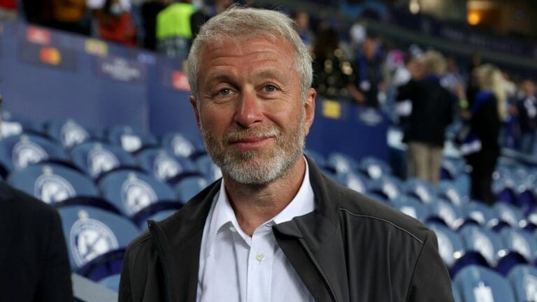 Tribunal General de la UE confirmó las sanciones contra Roman Abramovich por su apoyo a Putin