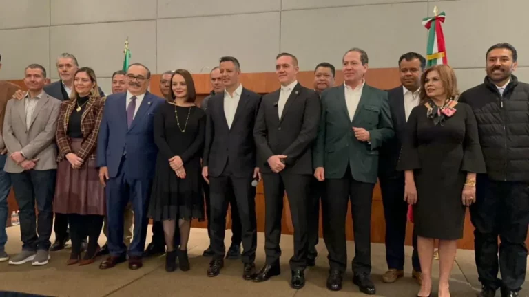 Expriistas constituyen "Alianza Progresista" en apoyo a Claudia Sheinbaum