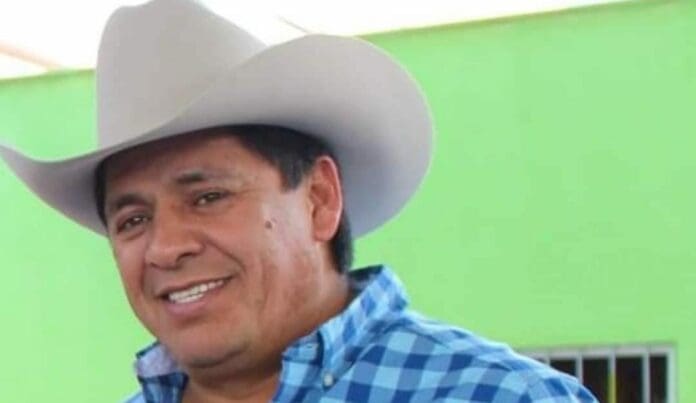 Cuauhtémoc Rayas, líder ganadero, fue asesinado cuando se encontraba al interior de una clínica veterinaria en Zacatecas.