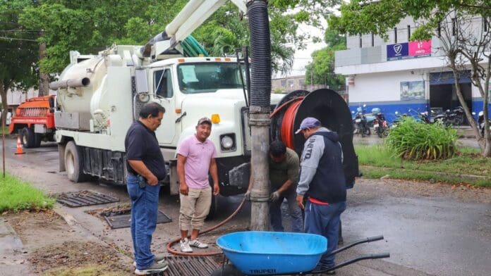 Semana de limpieza de alcantarillas para evitar inundaciones en puntos álgidos de Chetumal