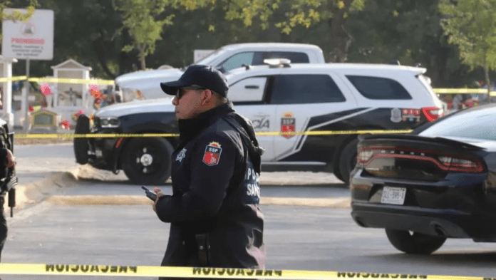 Tres personas fallecieron en una balacera en Nuevo León; entre ellos una niña de seis años