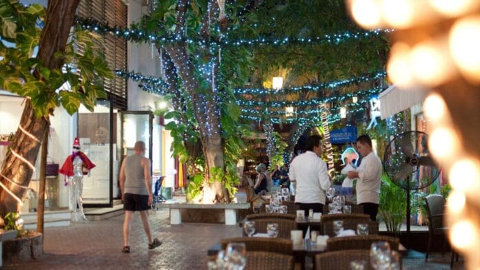 Los restaurantes de Playa del Carmen ya están listos para recibir a los locales y turistas para la cena del 24 de diciembre.